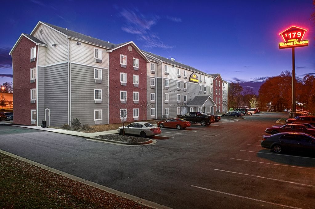Woodspring Suites Charlotte Gastonia Exterior foto